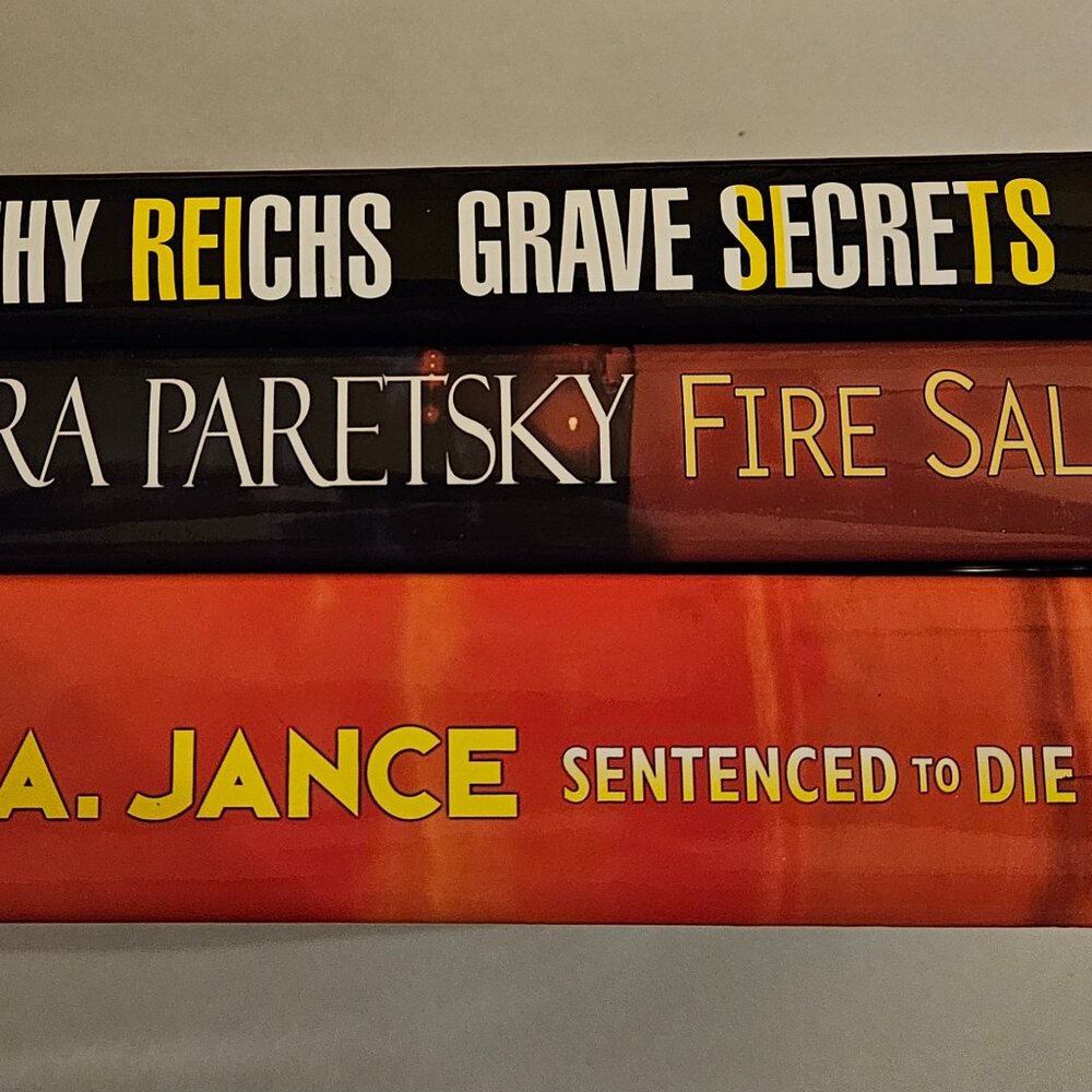 Lot of 3 Mystery Hardcover Books: Jance, Paretsky & Reich